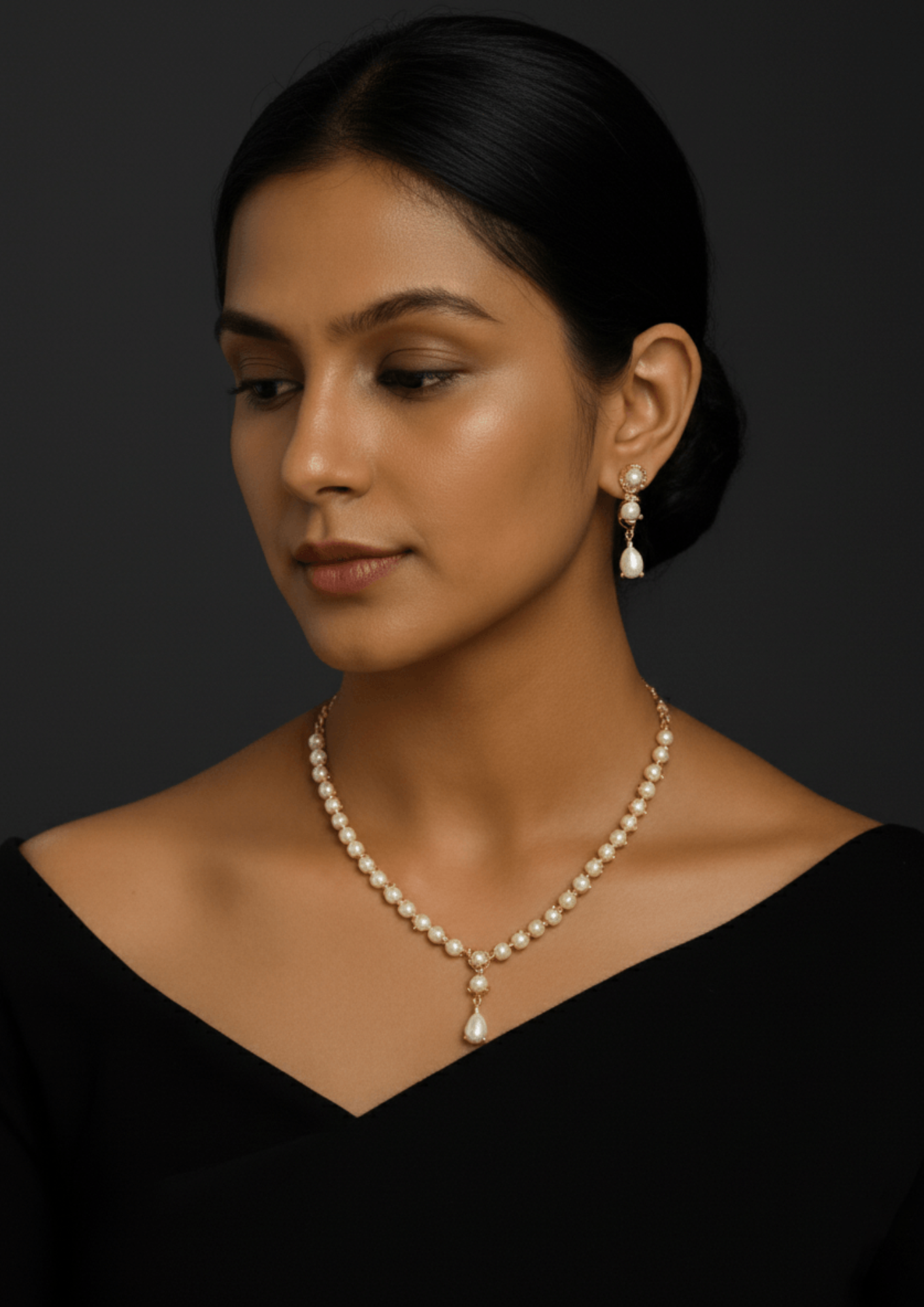 Elegant Pearl Necklace & Earring Set Single Line Design